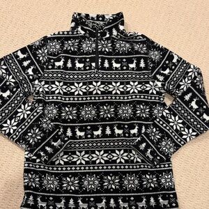 Black and White Patterned Kid’s fleece